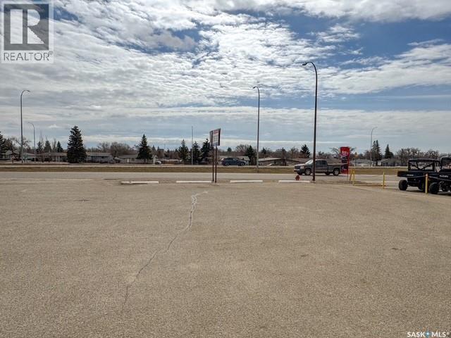 3 405 N Service Road W, Swift Current, Saskatchewan  S9H 4X5 - Photo 5 - SK032978