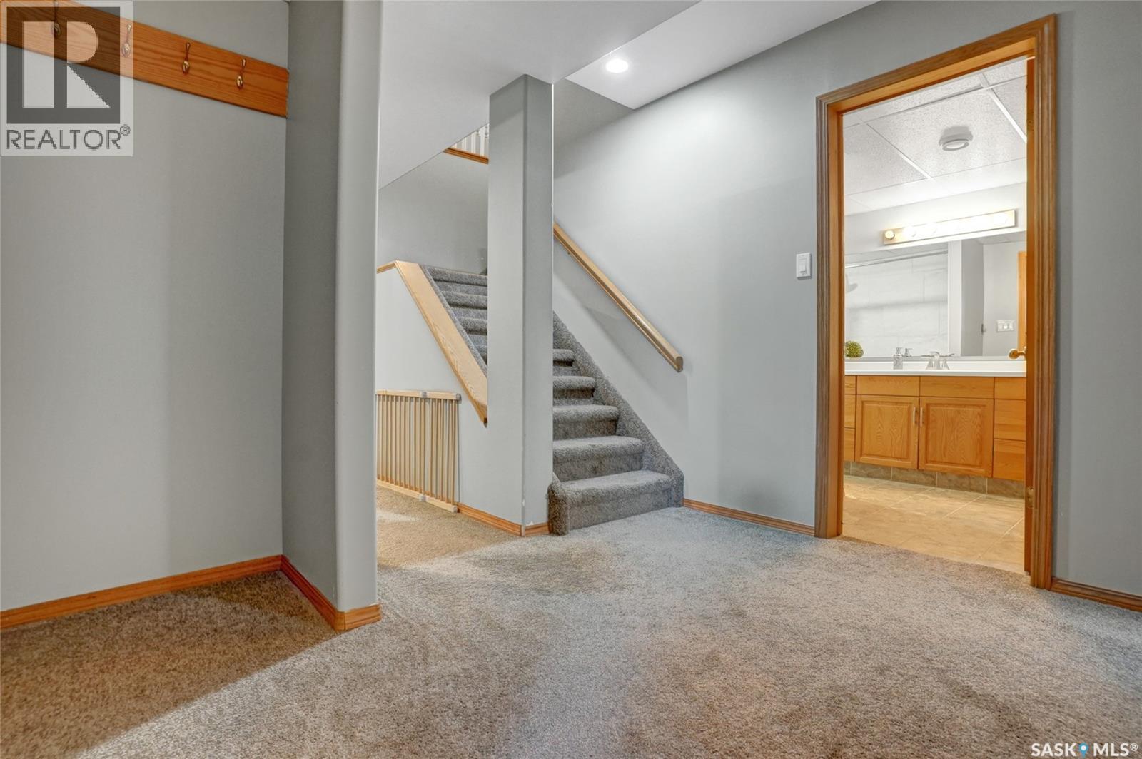 65 Jasmine Court, Moose Jaw, Saskatchewan  S6J 1K2 - Photo 40 - SK032937