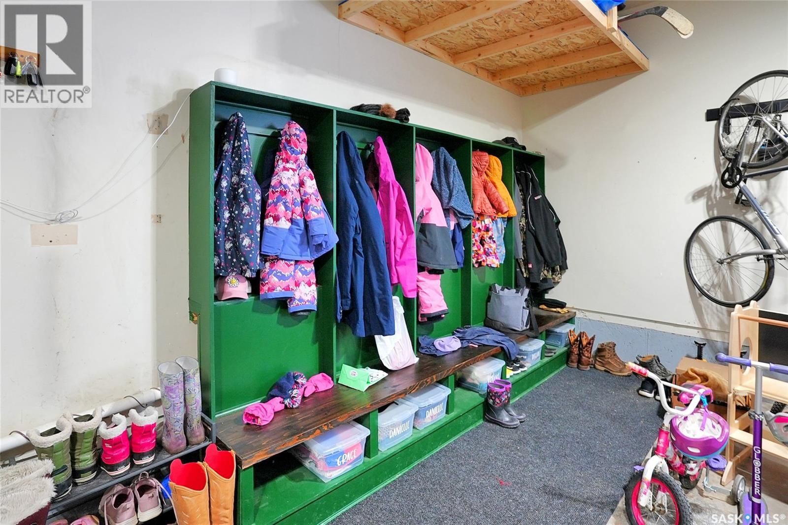 65 Jasmine Court, Moose Jaw, Saskatchewan  S6J 1K2 - Photo 56 - SK032937