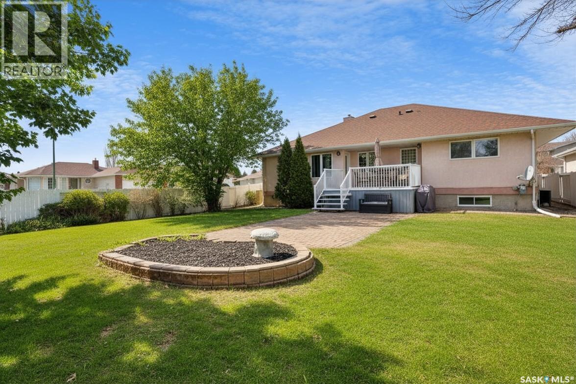 65 Jasmine Court, Moose Jaw, Saskatchewan  S6J 1K2 - Photo 59 - SK032937