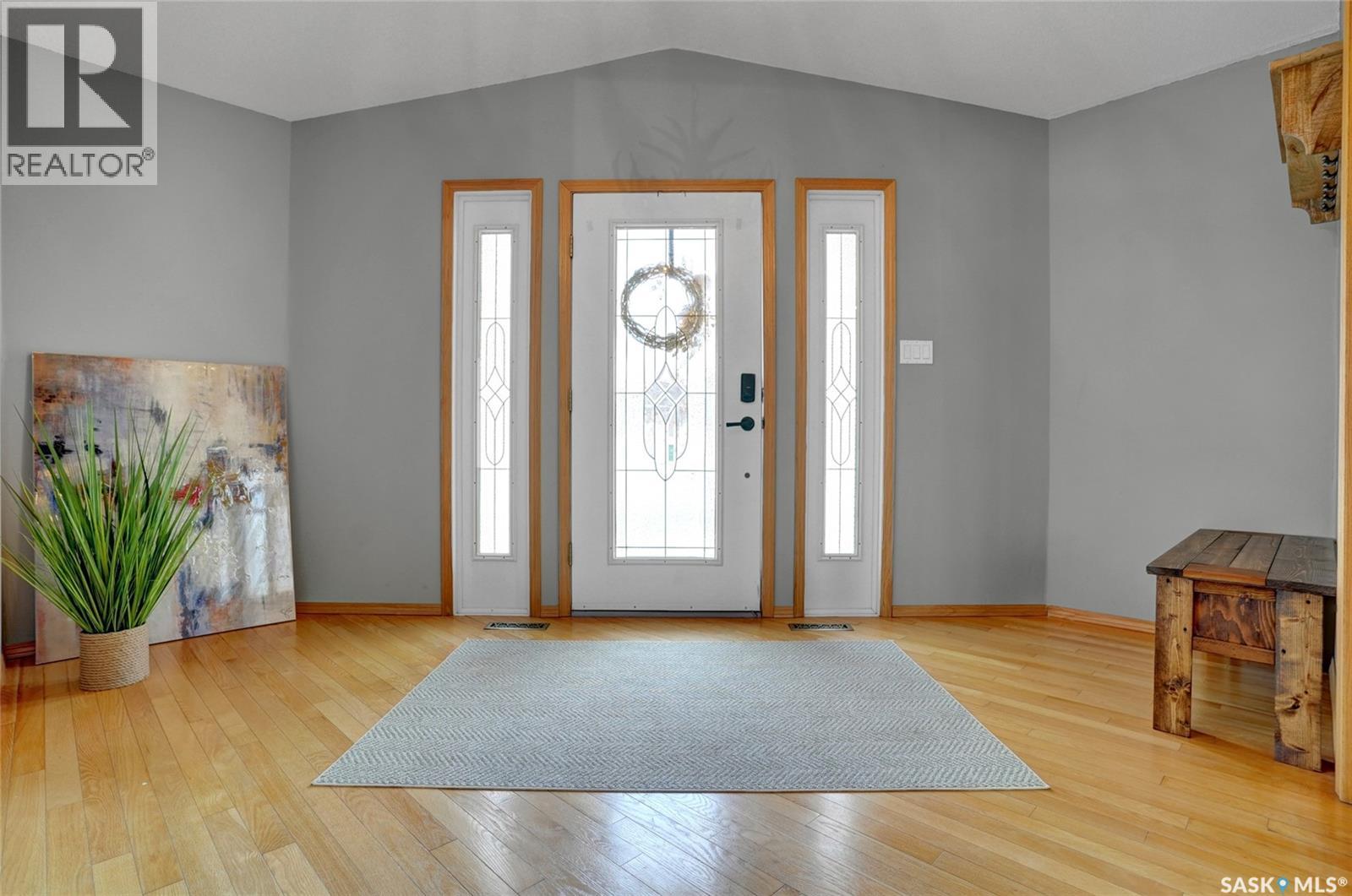 65 Jasmine Court, Moose Jaw, Saskatchewan  S6J 1K2 - Photo 6 - SK032937