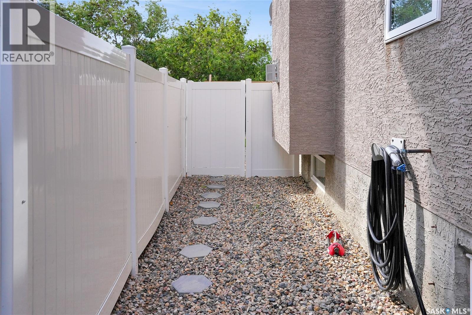 2862 Sunninghill Crescent, Regina, Saskatchewan  S4V 0N2 - Photo 34 - SK032851