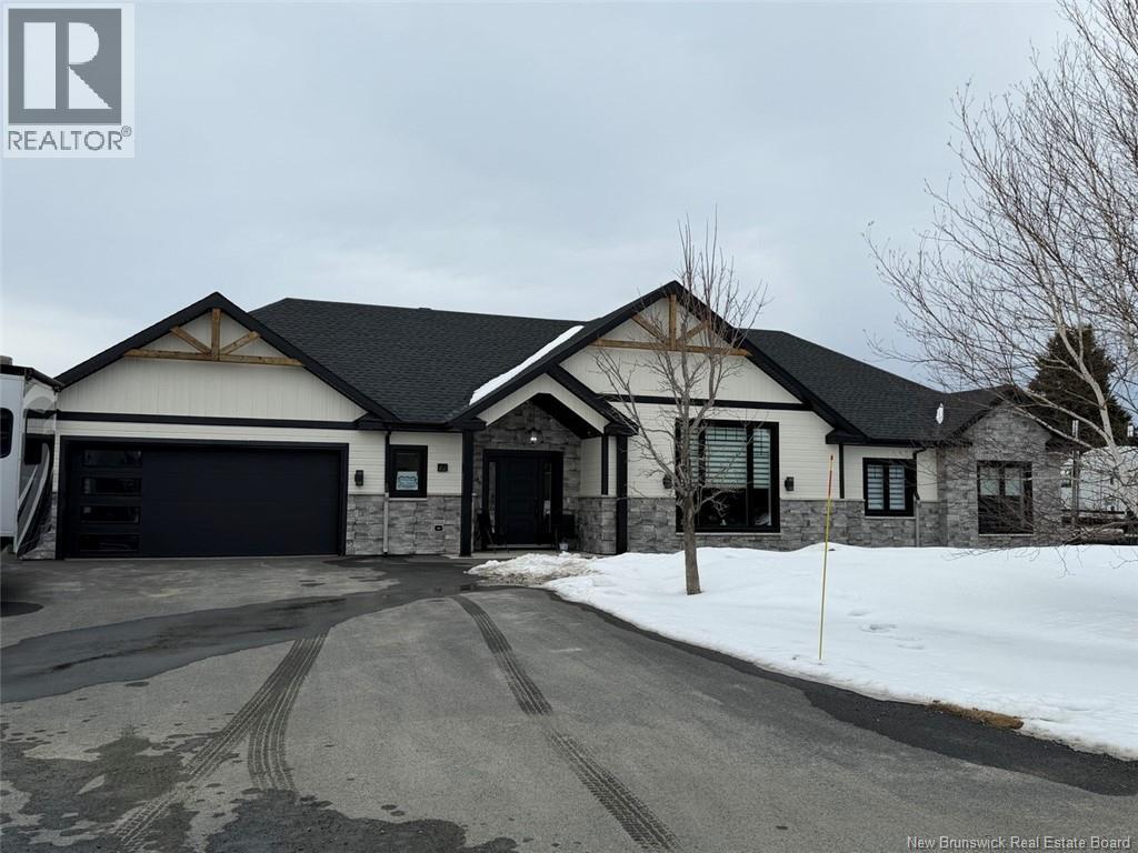 42 Chouinard Street, Saint-Quentin, New Brunswick  E8A 1L3 - Photo 1 - NB136981