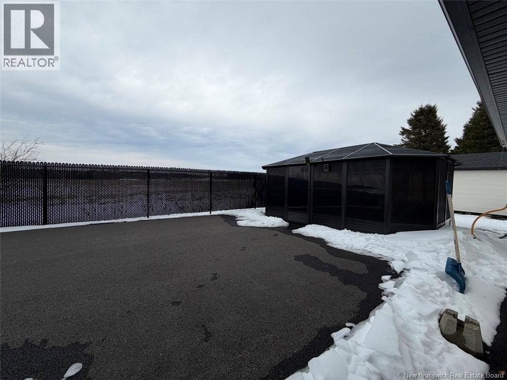 42 Chouinard Street, Saint-Quentin, New Brunswick  E8A 1L3 - Photo 21 - NB136981