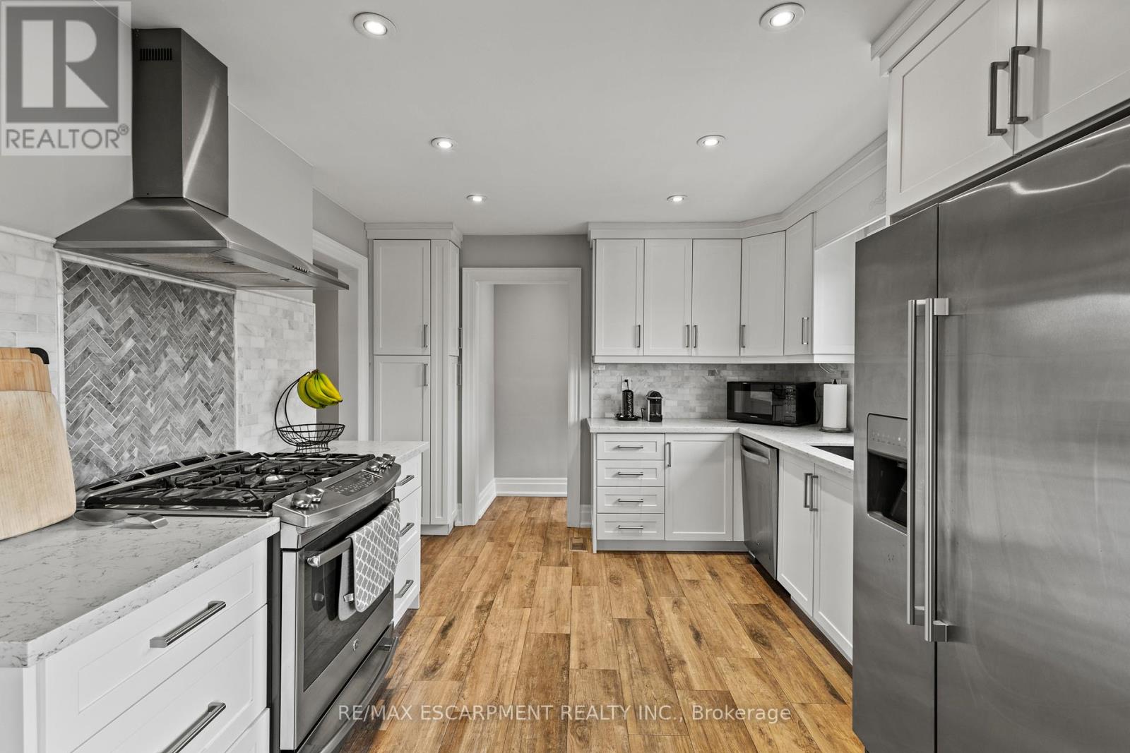 28 Bonita Drive, Hamilton, Ontario  L8G 2X3 - Photo 17 - X13001304