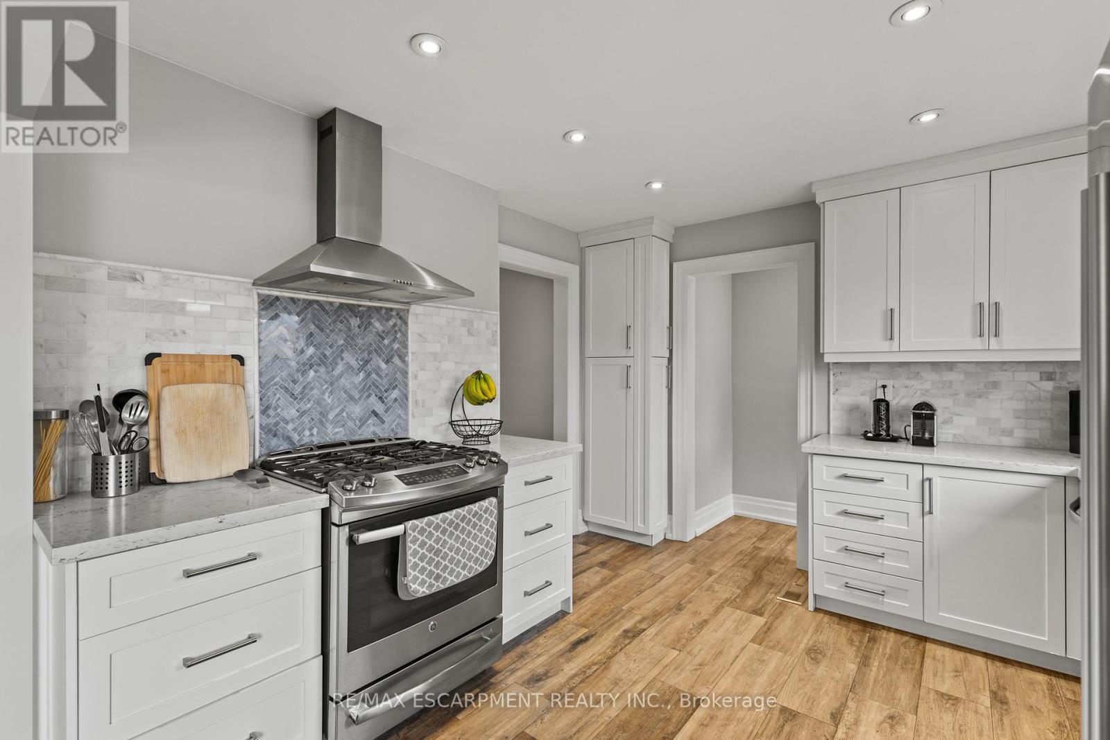 28 Bonita Drive, Hamilton, Ontario  L8G 2X3 - Photo 18 - X13001304