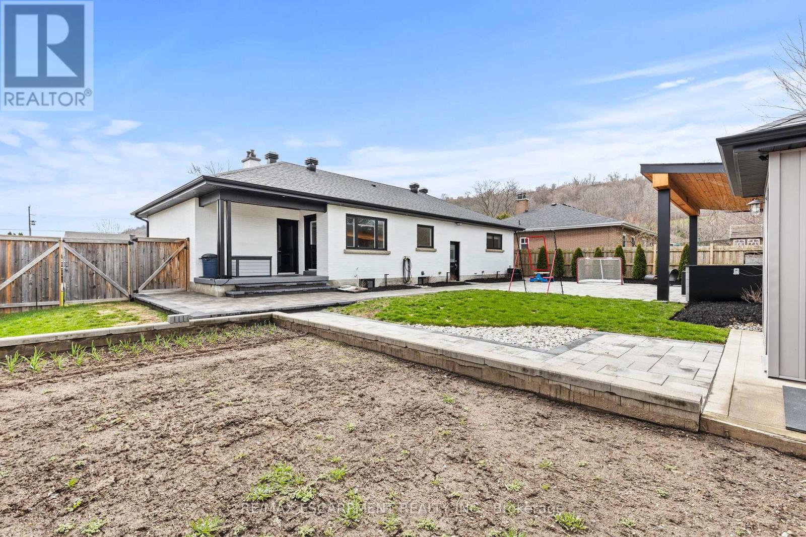 28 Bonita Drive, Hamilton, Ontario  L8G 2X3 - Photo 39 - X13001304