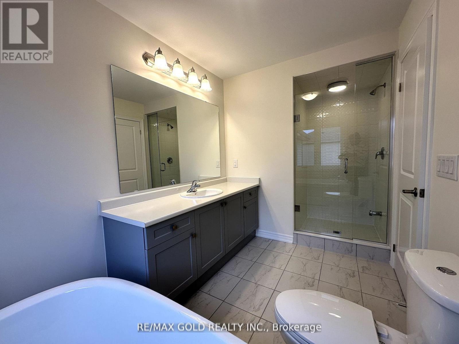 147 Broadacre Drive, Kitchener, Ontario  N2R 0S5 - Photo 26 - X13001314