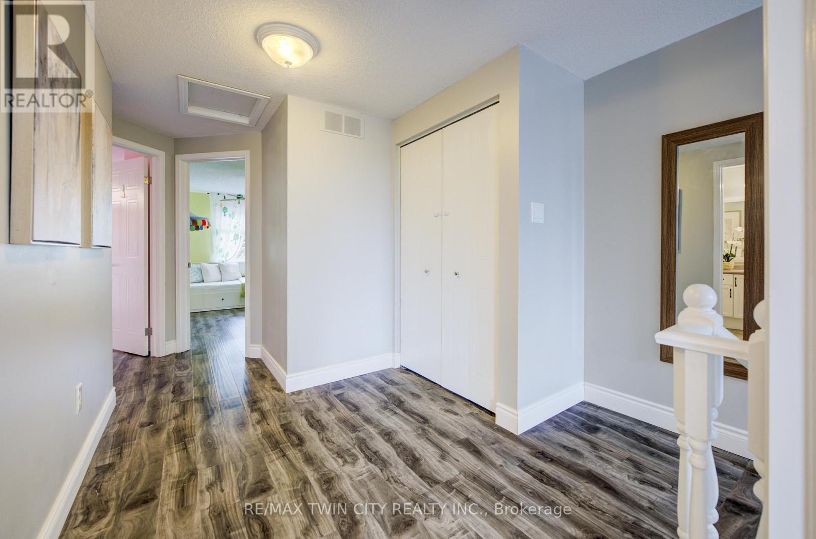 444 Annapolis Court, Waterloo, Ontario  N2K 4E7 - Photo 18 - X13001414