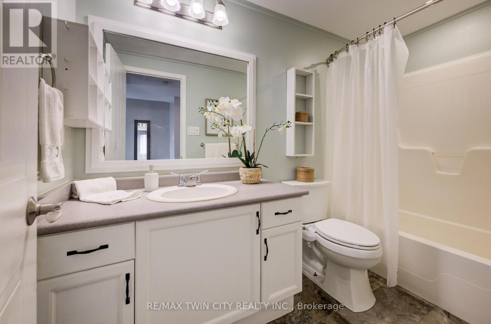 444 Annapolis Court, Waterloo, Ontario  N2K 4E7 - Photo 23 - X13001414