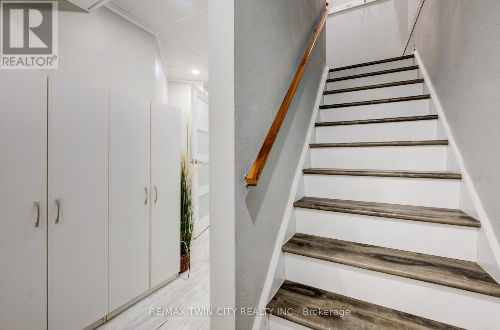 444 Annapolis Court, Waterloo, Ontario  N2K 4E7 - Photo 28 - X13001414