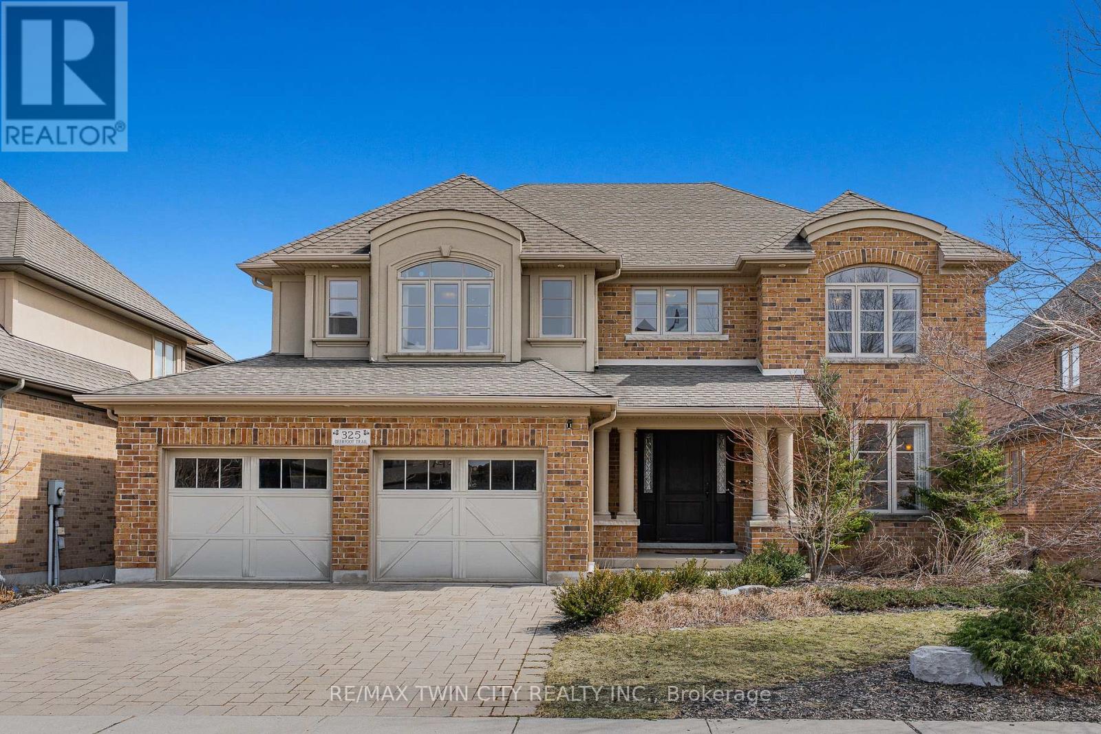 325 DEERFOOT TRAIL, Waterloo, Ontario