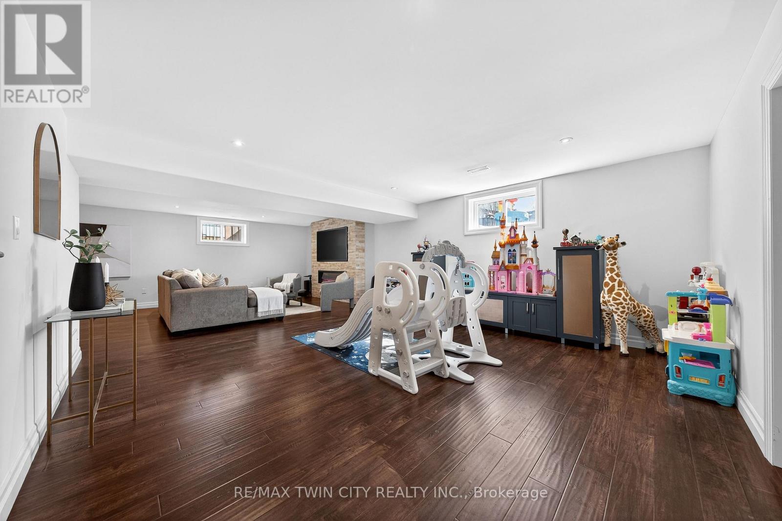 325 Deerfoot Trail, Waterloo, Ontario  N2K 0B4 - Photo 38 - X13001422