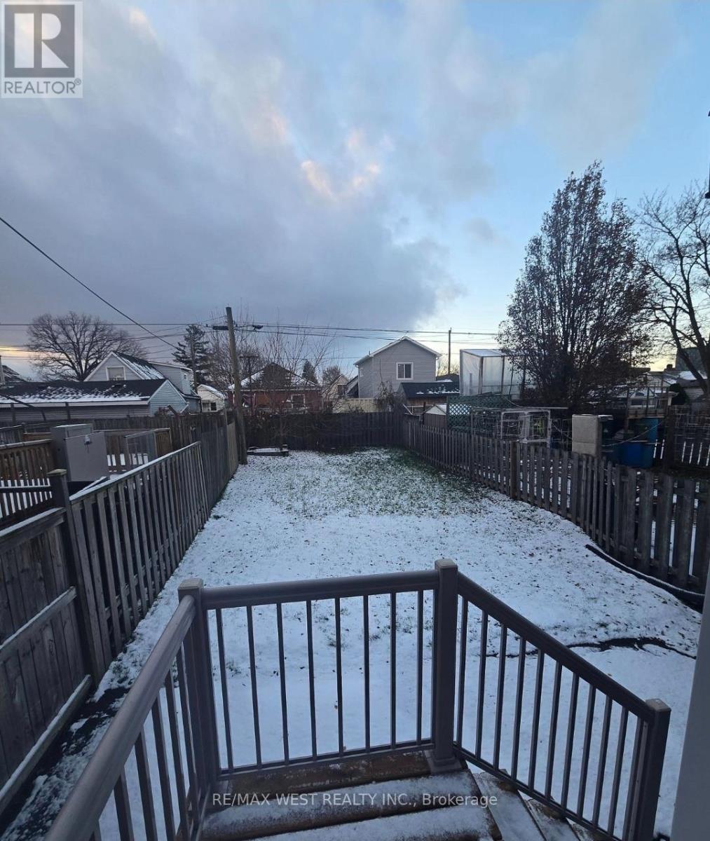 413 Paling Avenue, Hamilton, Ontario  L8H 5K3 - Photo 10 - X13001470