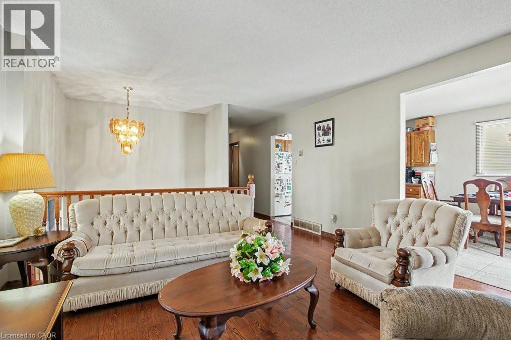 66 Ontario Street, Cambridge, Ontario  N3C 3N8 - Photo 10 - 40821037