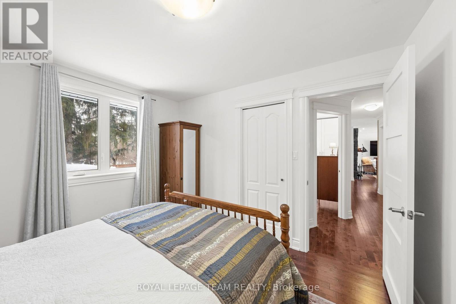 28 Maplehill Way, Ottawa, Ontario  K2C 3H1 - Photo 22 - X12824502