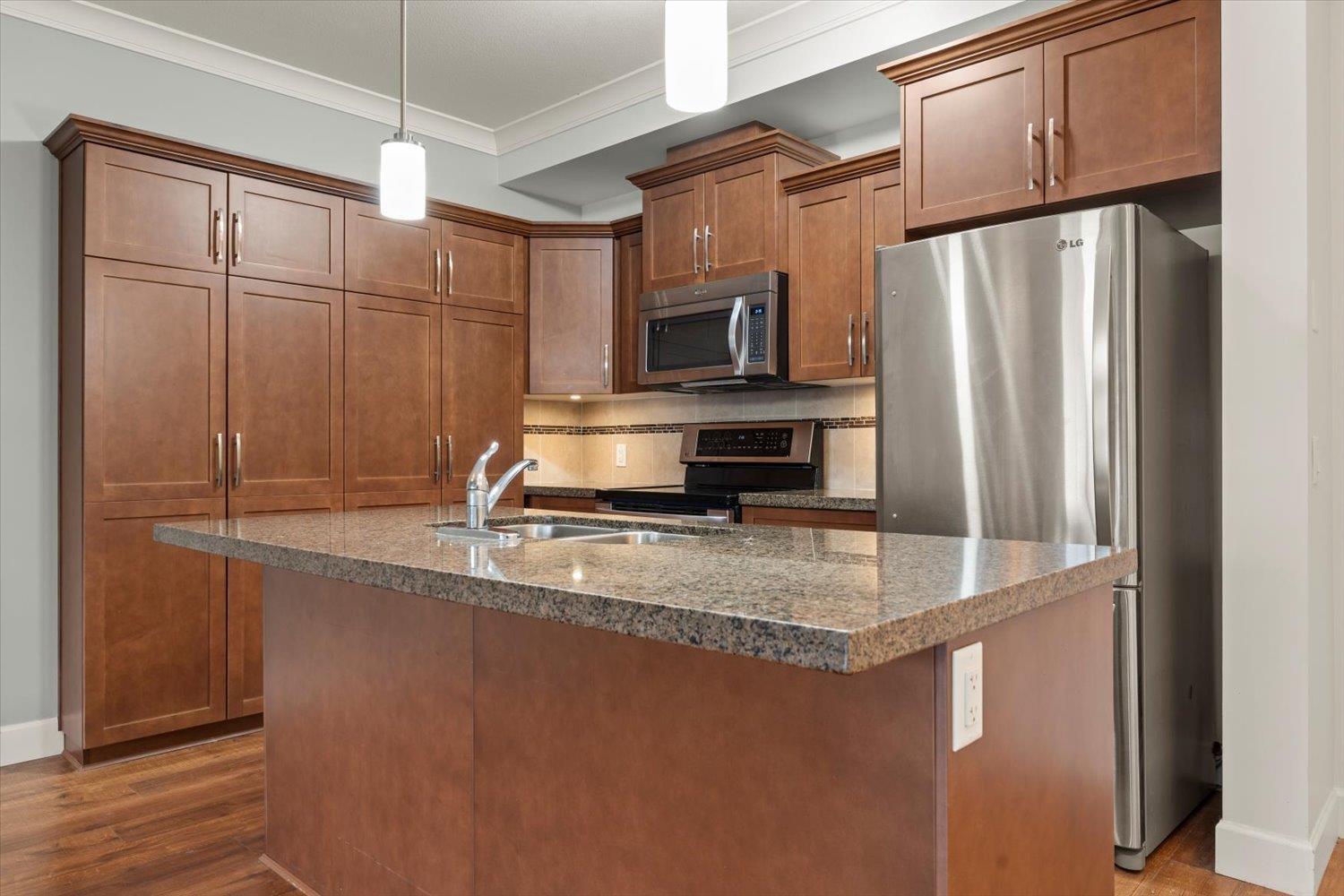 201 45750 KEITH WILSON ROAD|Vedder Crossing, Chilliwack, British Columbia