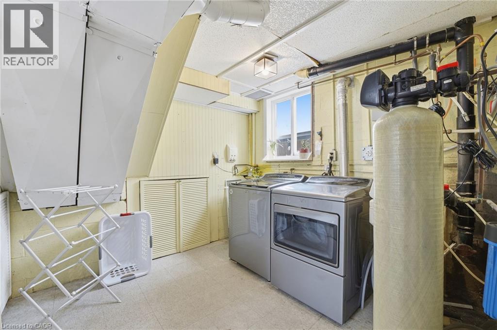 34 Carey Street, Waterdown, Ontario  L8B 0L5 - Photo 18 - 40801974