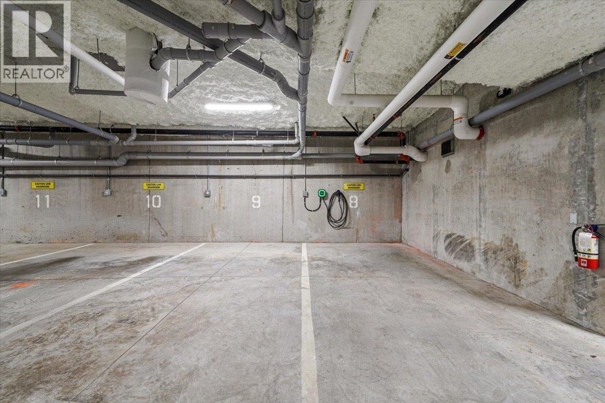 Listing Picture 30 of 32 : 4110 COLUMBIA STREET, Vancouver / 溫哥華 - 魯藝地產 Yvonne Lu Group - MLS Medallion Club Member