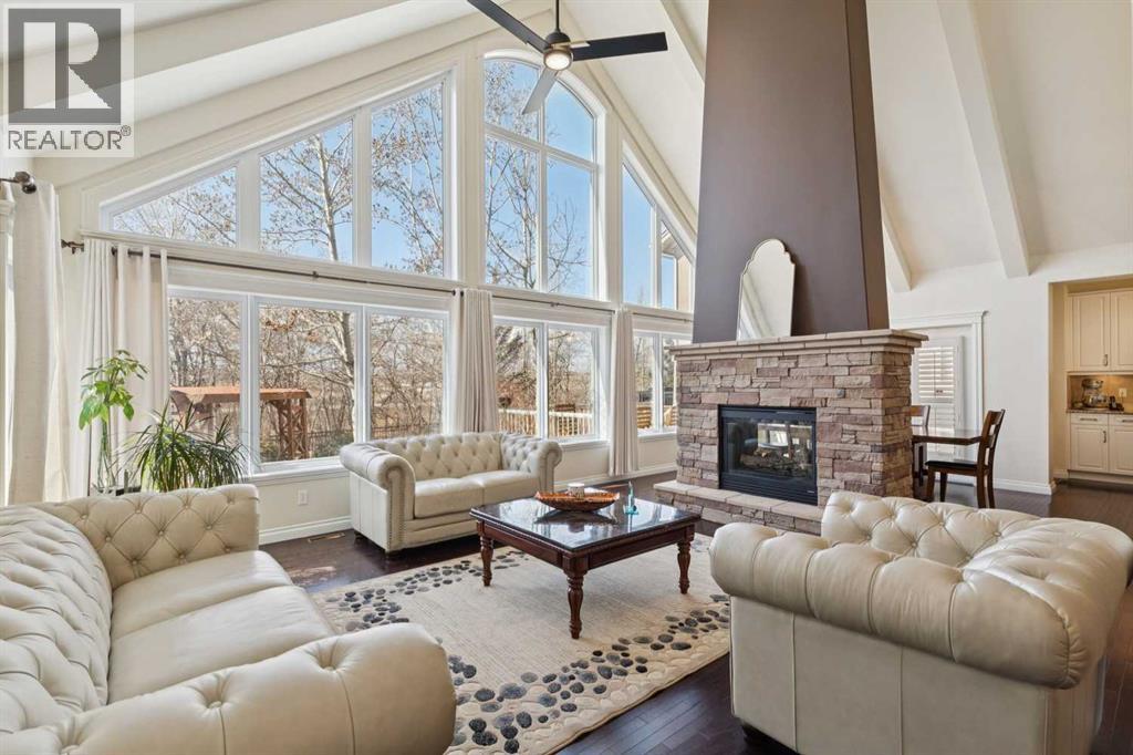 103 West Coach Way Sw, Calgary, Alberta  T3H 0M8 - Photo 9 - A2299376