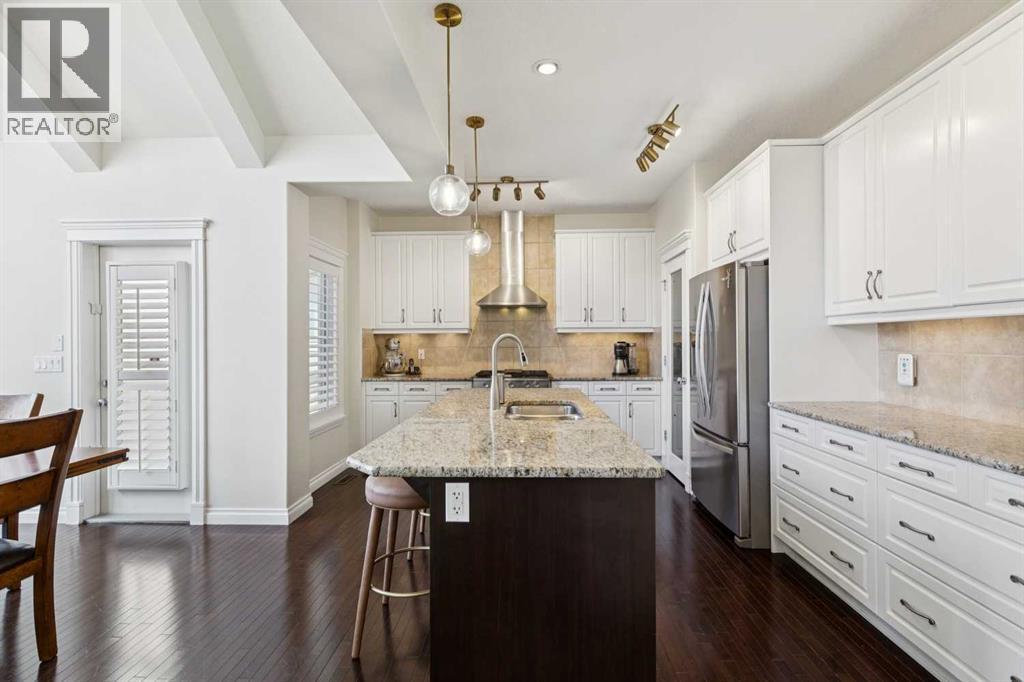 103 West Coach Way Sw, Calgary, Alberta  T3H 0M8 - Photo 18 - A2299376