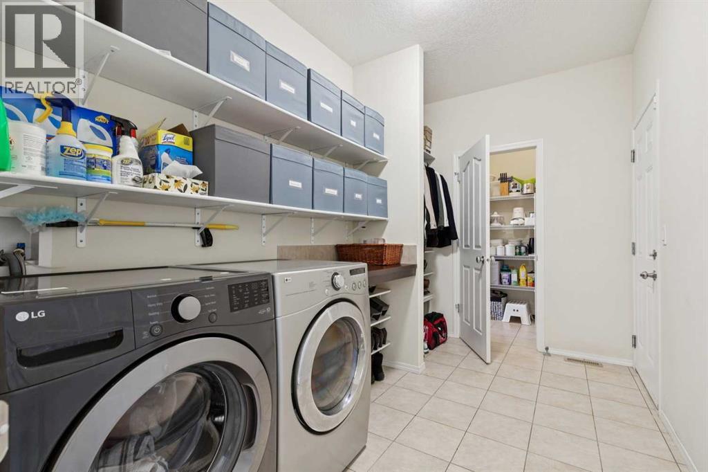 103 West Coach Way Sw, Calgary, Alberta  T3H 0M8 - Photo 23 - A2299376