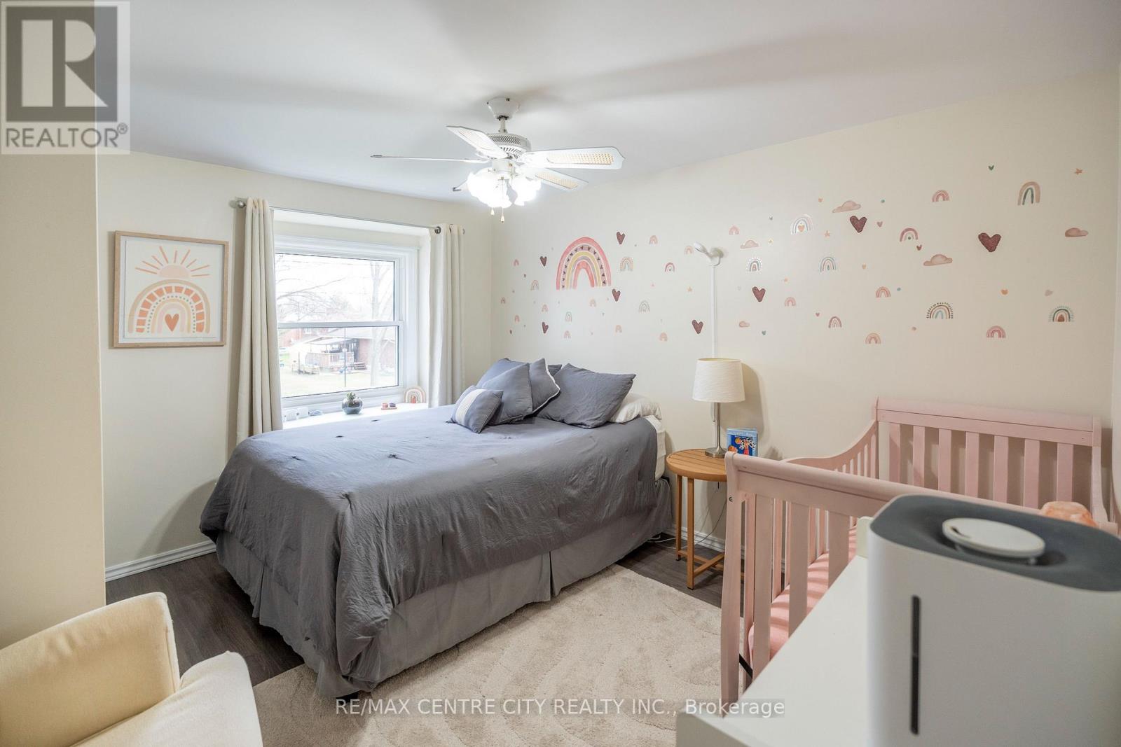 272 Coad Street, Southwest Middlesex, Ontario  N0L 1M0 - Photo 18 - X13001542