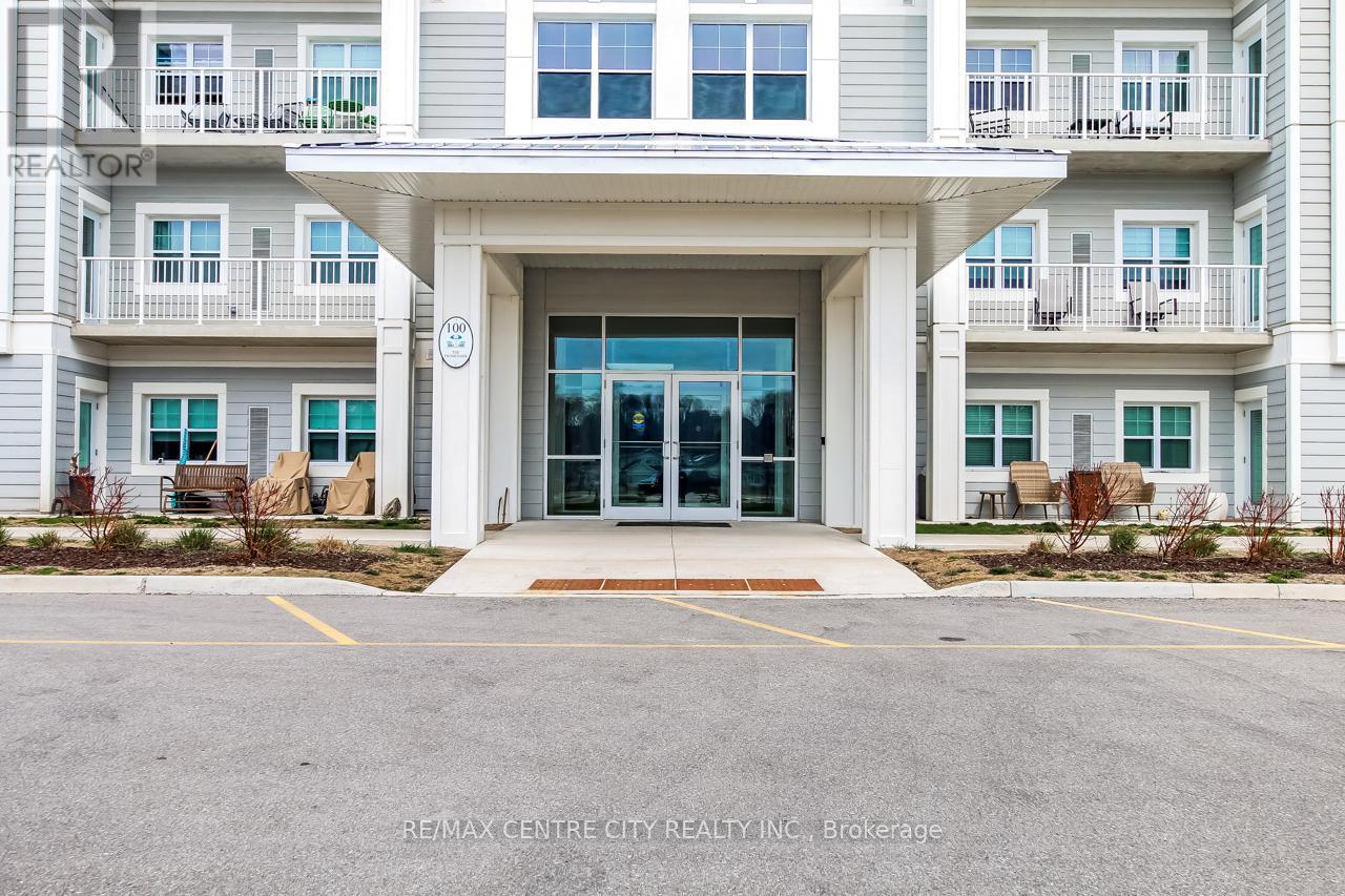 405 - 100 The Promenade, Central Elgin, Ontario  N5L 0B7 - Photo 2 - X13001604