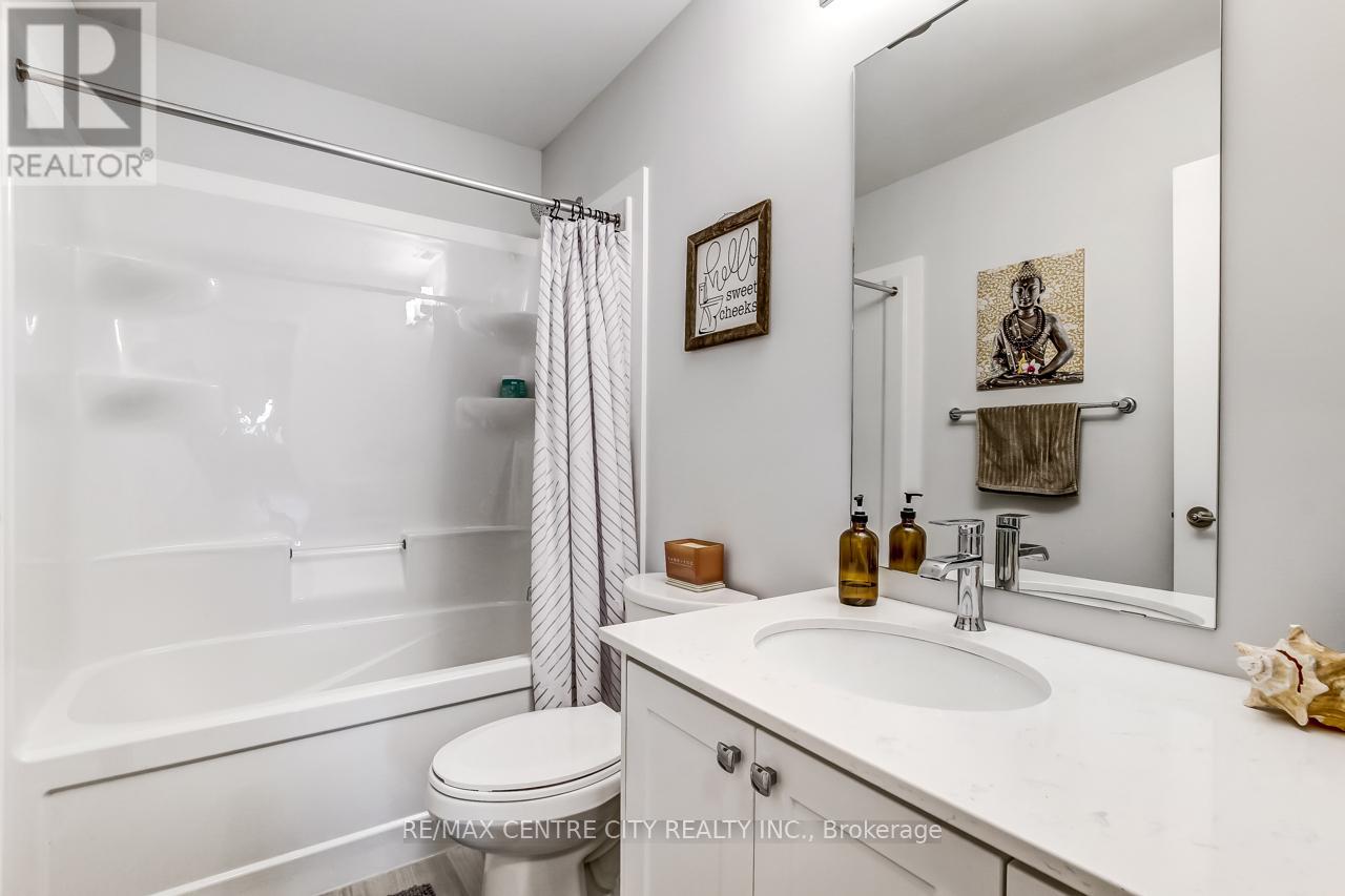 405 - 100 The Promenade, Central Elgin, Ontario  N5L 0B7 - Photo 9 - X13001604