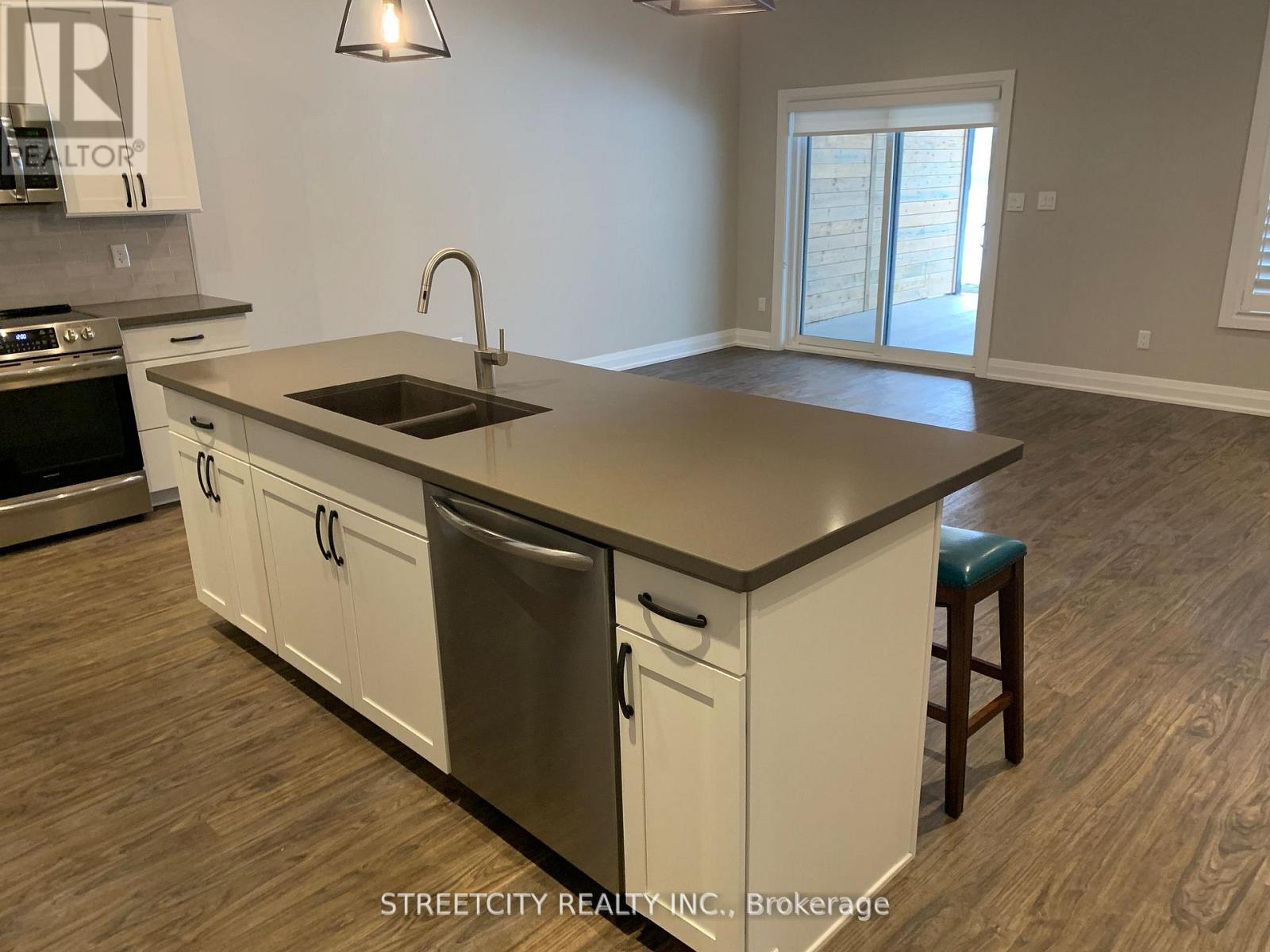 4 - 1868 L\\longwoods Road, Southwest Middlesex, Ontario  N0L 2N0 - Photo 10 - X13001624