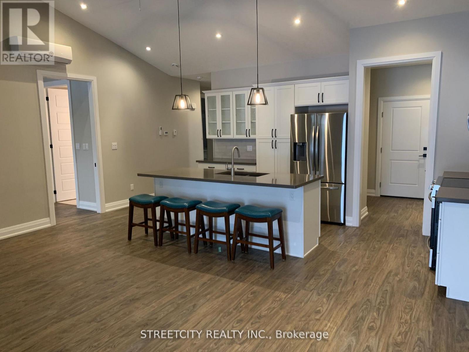 4 - 1868 L\\longwoods Road, Southwest Middlesex, Ontario  N0L 2N0 - Photo 6 - X13001624