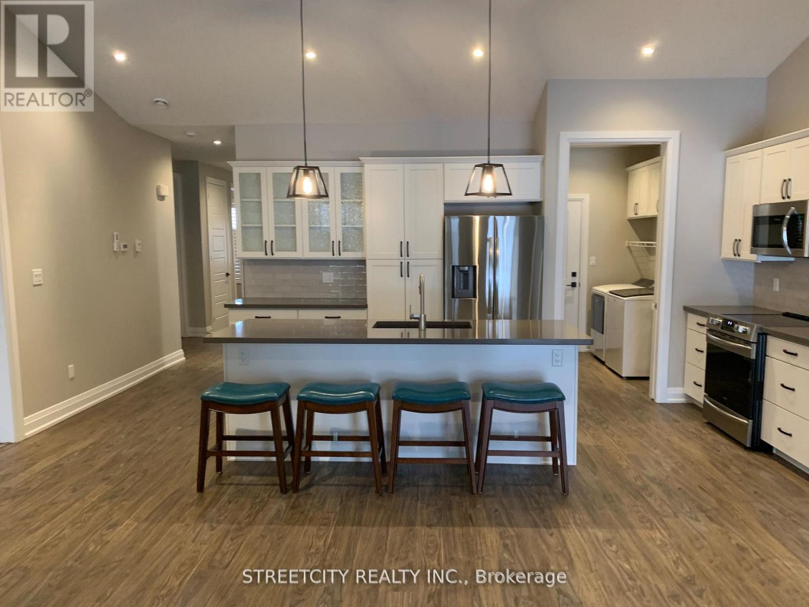 4 - 1868 L\\longwoods Road, Southwest Middlesex, Ontario  N0L 2N0 - Photo 8 - X13001624