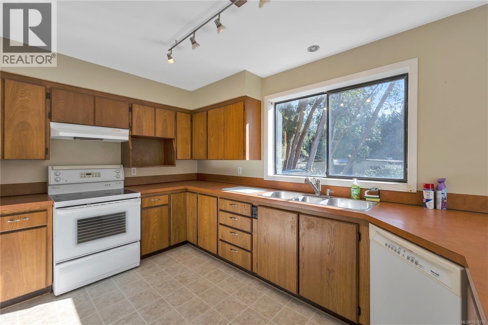 3080 Wild Rose Blvd, Nanoose Bay, British Columbia  V9P 9E4 - Photo 26 - 1031776