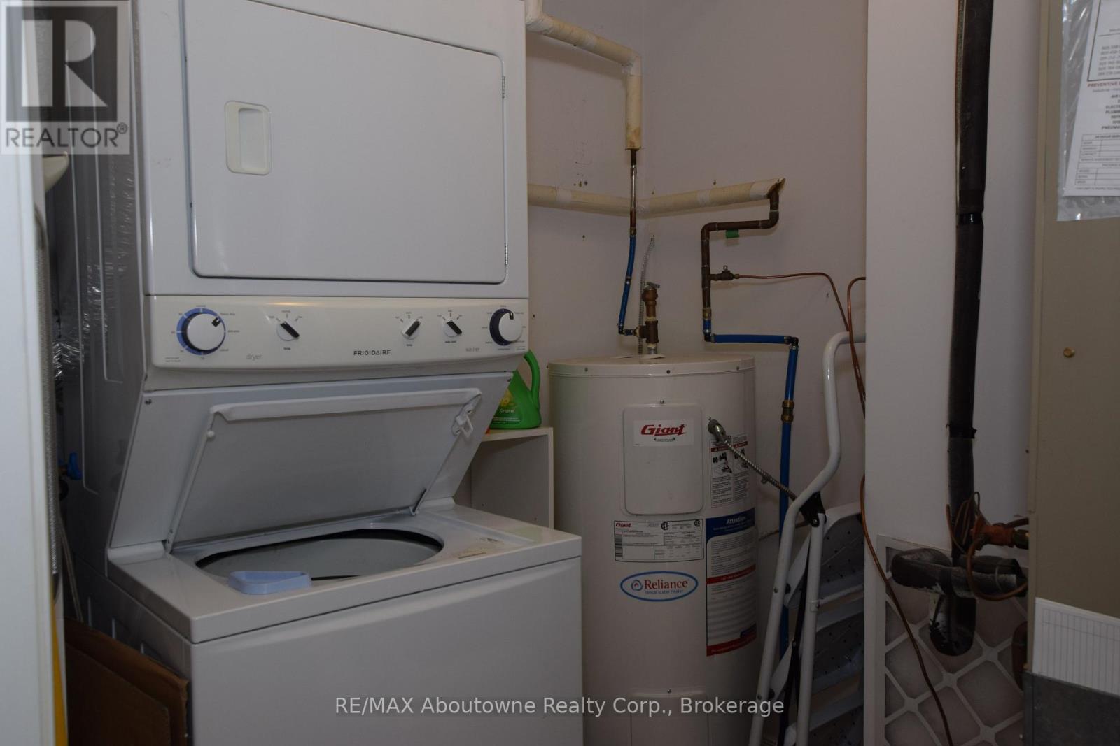 110 - 2199 Sixth Line, Oakville, Ontario  L6H 5V3 - Photo 22 - W13001484