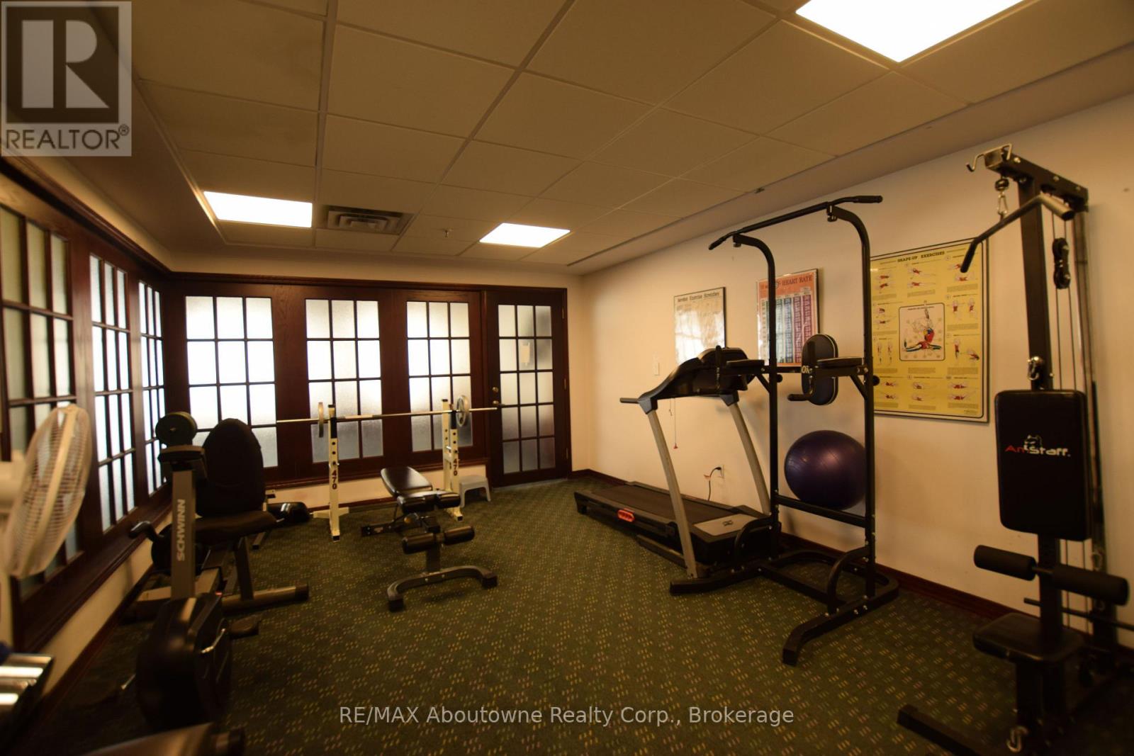 110 - 2199 Sixth Line, Oakville, Ontario  L6H 5V3 - Photo 23 - W13001484