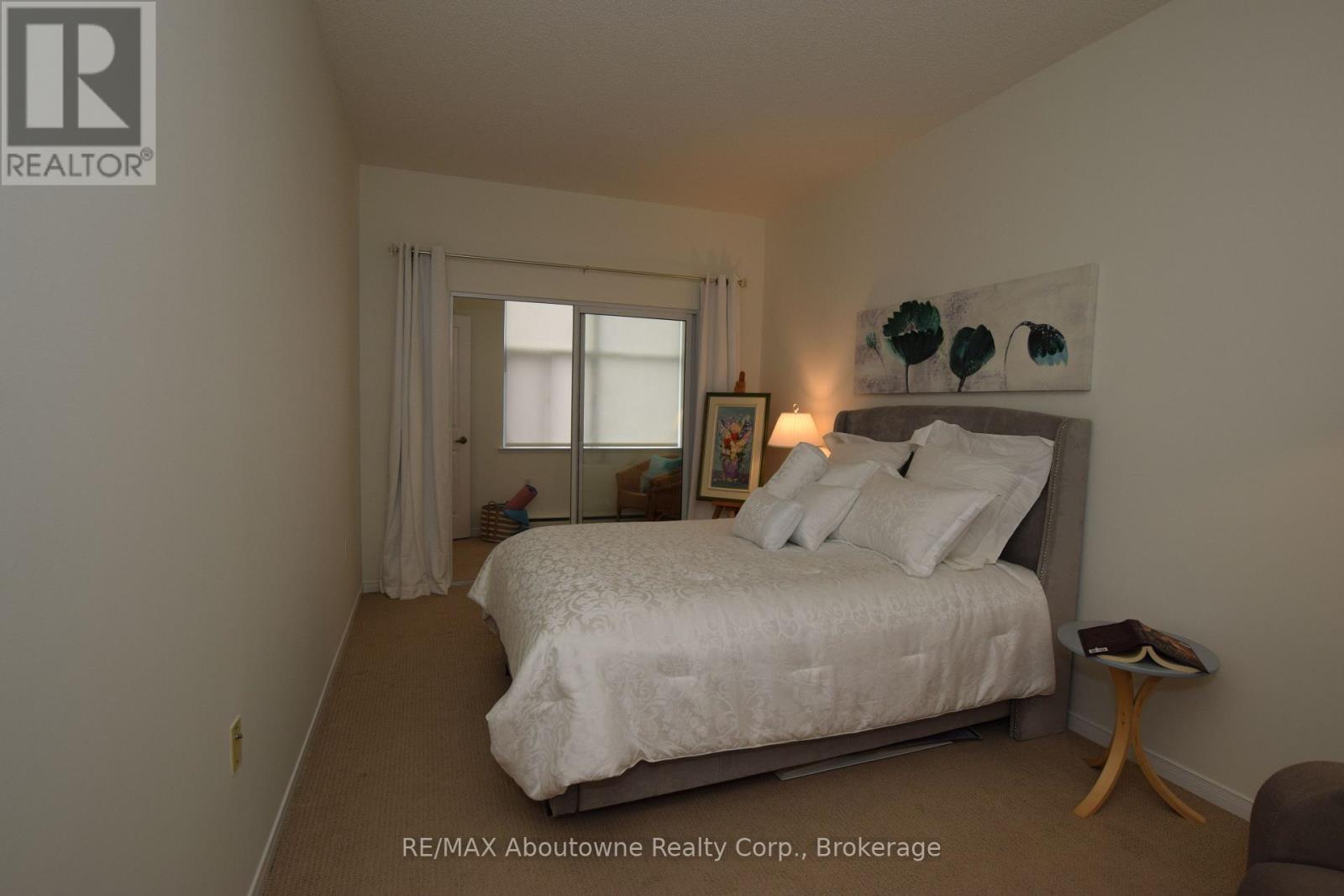 110 - 2199 Sixth Line, Oakville, Ontario  L6H 5V3 - Photo 7 - W13001484