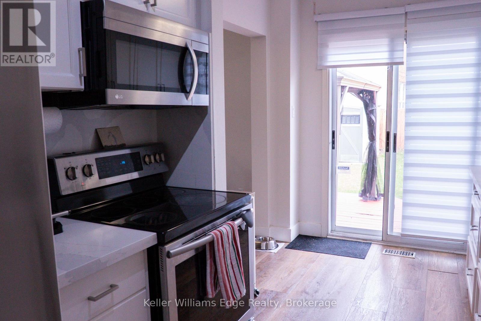 1385 Brookstar Drive, Oakville, Ontario  L6M 3W2 - Photo 15 - W13001628