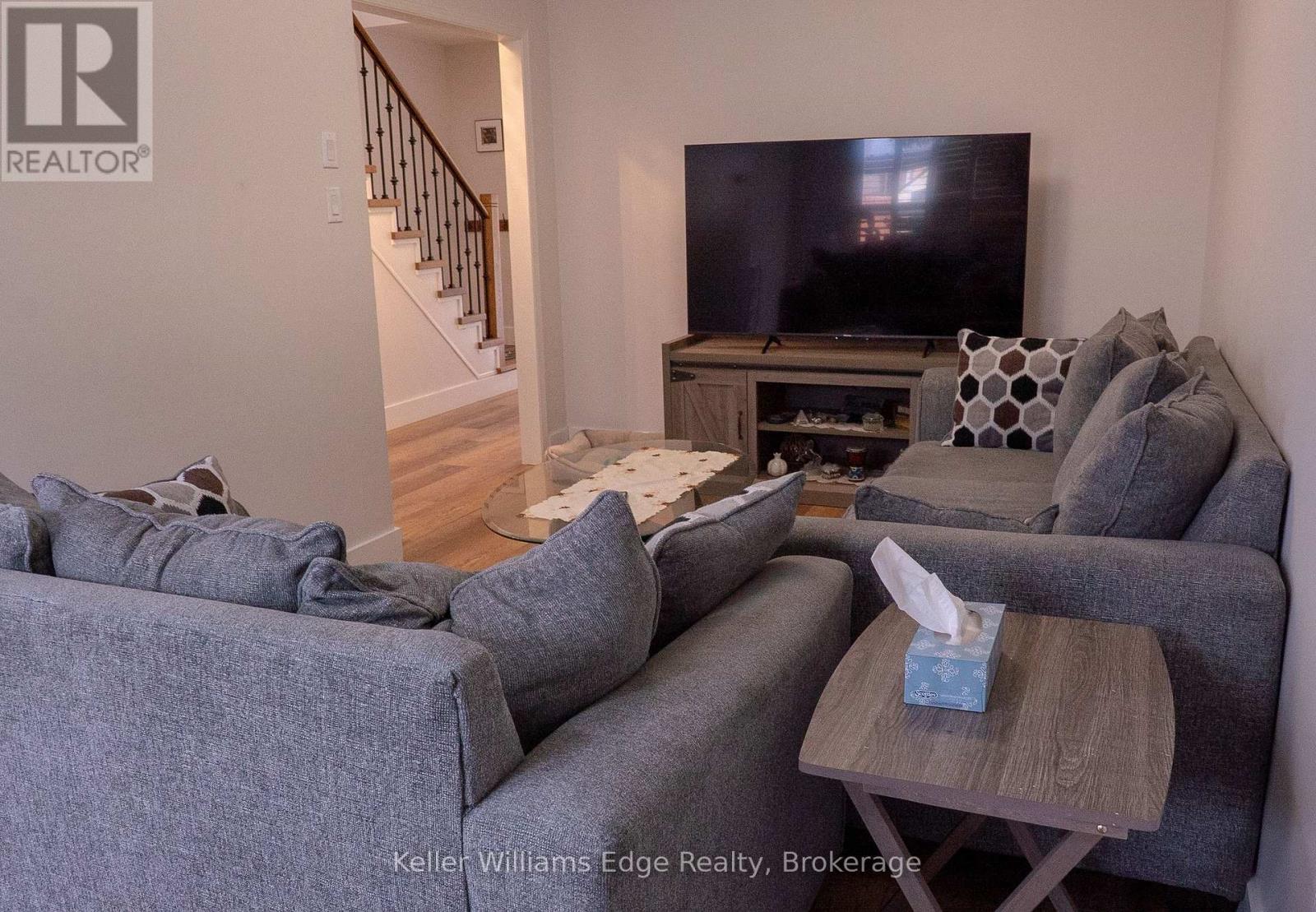 1385 Brookstar Drive, Oakville, Ontario  L6M 3W2 - Photo 5 - W13001628