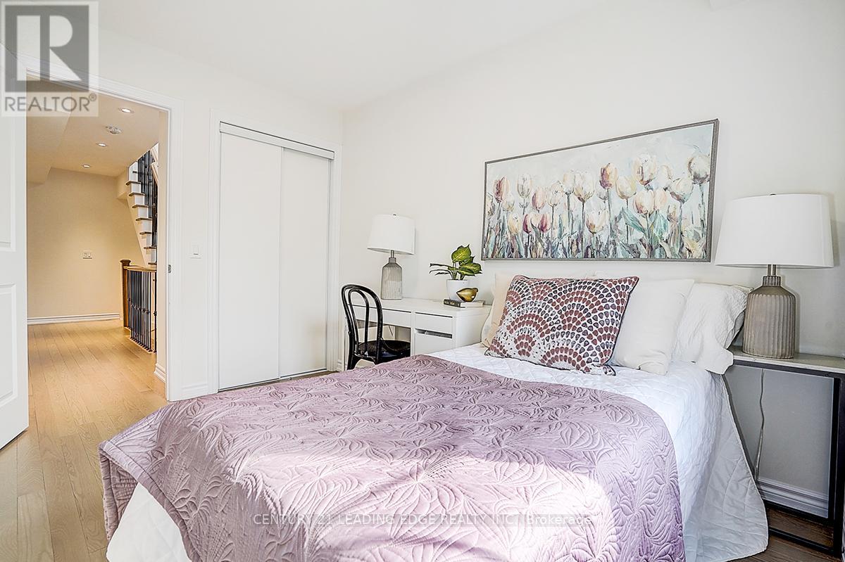 32 William Shearn Crescent, Markham, Ontario  L6C 3J4 - Photo 28 - N12976704