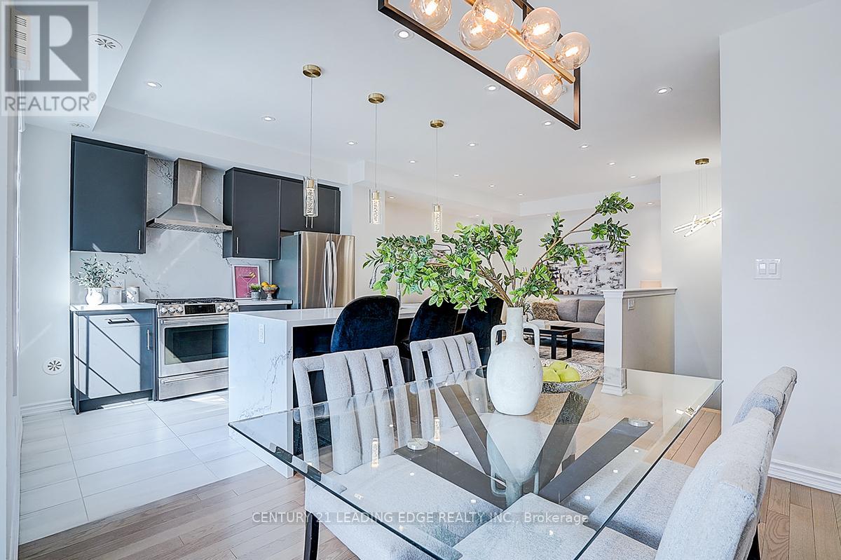 32 William Shearn Crescent, Markham, Ontario  L6C 3J4 - Photo 11 - N12976704