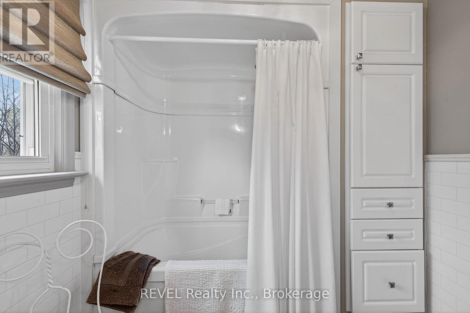 1258 Phillips Street, Fort Erie, Ontario  L2A 3B7 - Photo 23 - X13001642