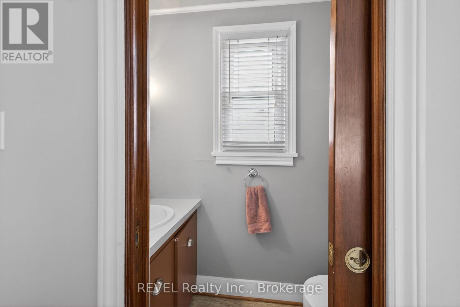 1258 Phillips Street, Fort Erie, Ontario  L2A 3B7 - Photo 30 - X13001642