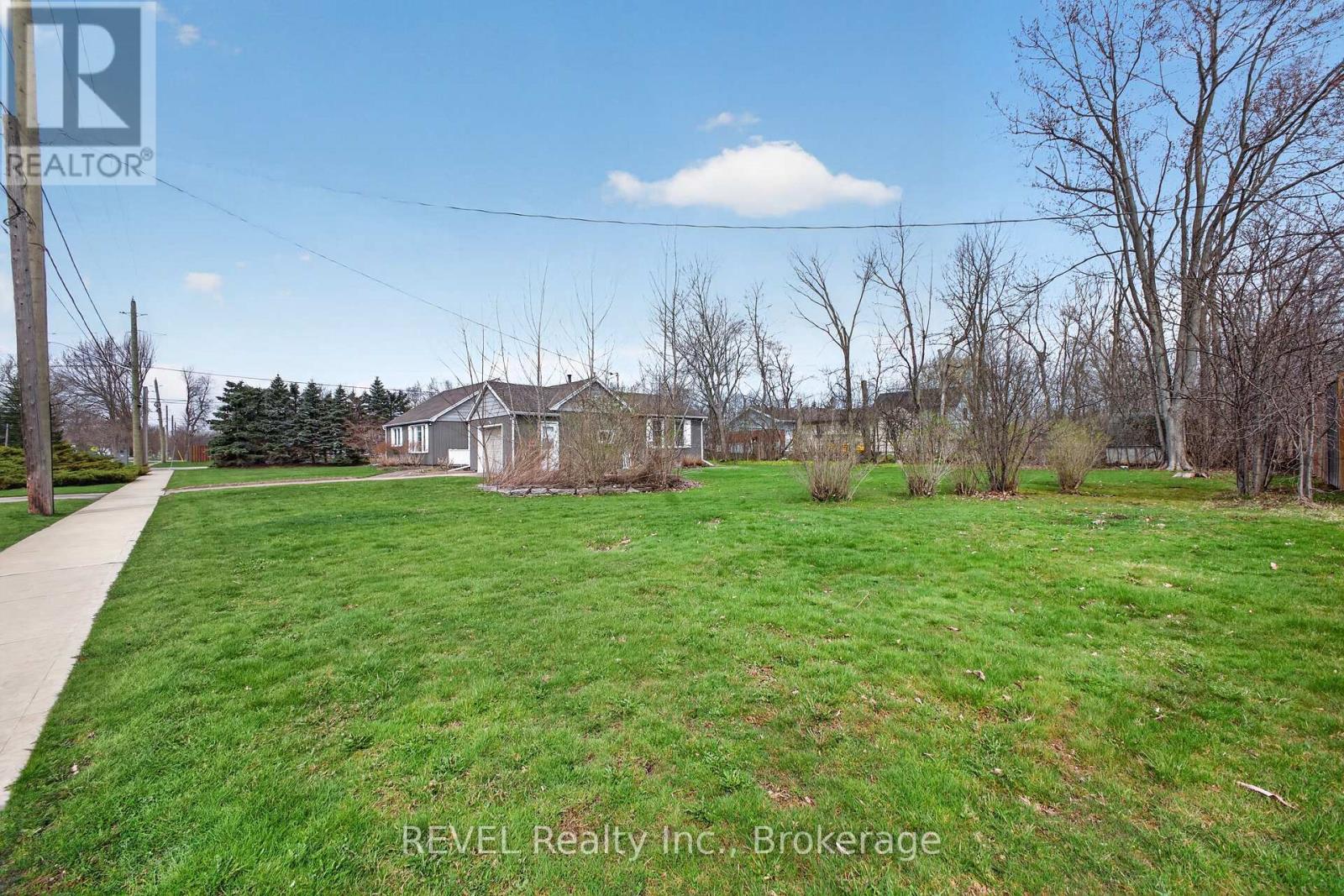 1258 Phillips Street, Fort Erie, Ontario  L2A 3B7 - Photo 7 - X13001642