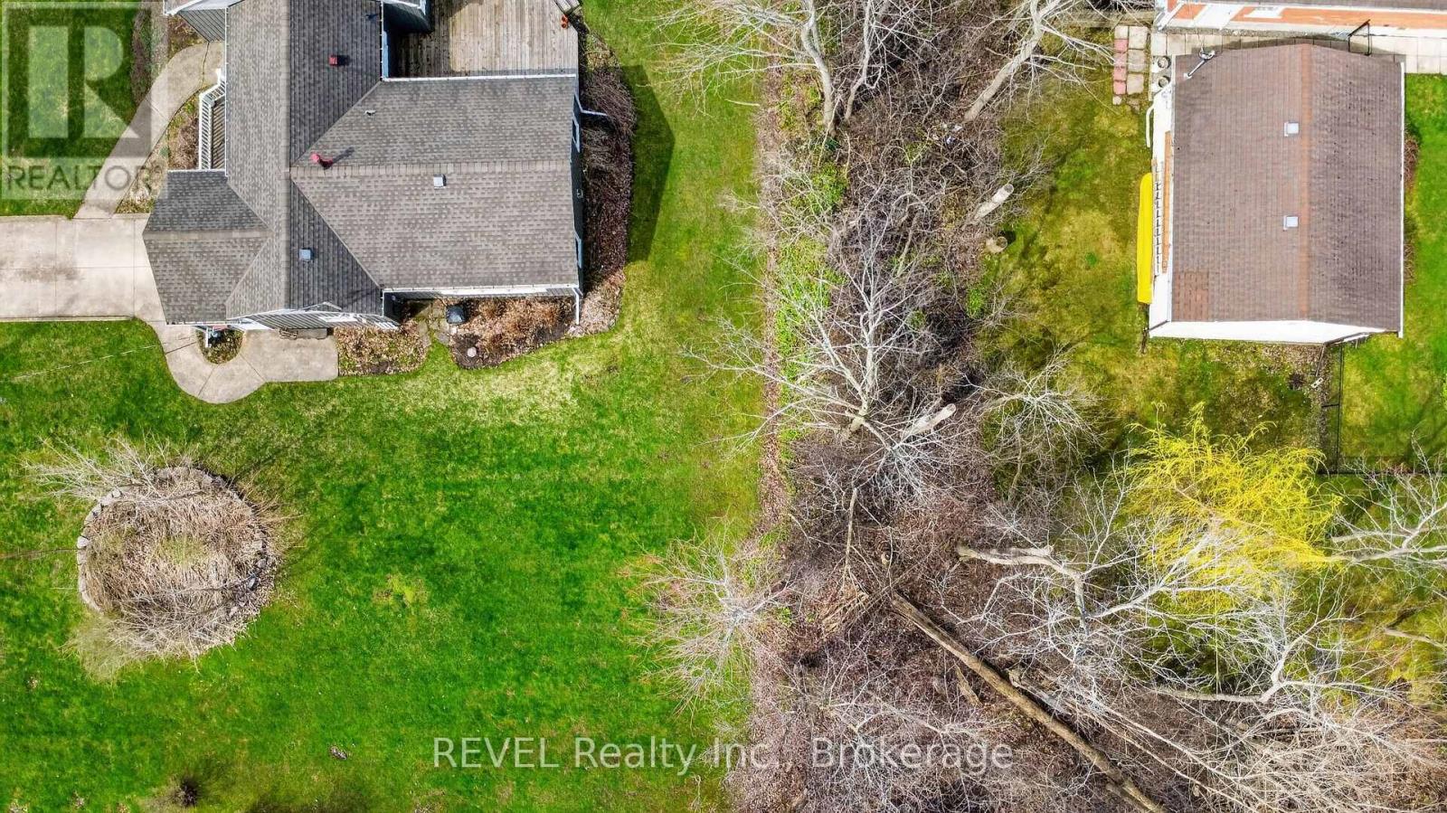 1258 Phillips Street, Fort Erie, Ontario  L2A 3B7 - Photo 9 - X13001642