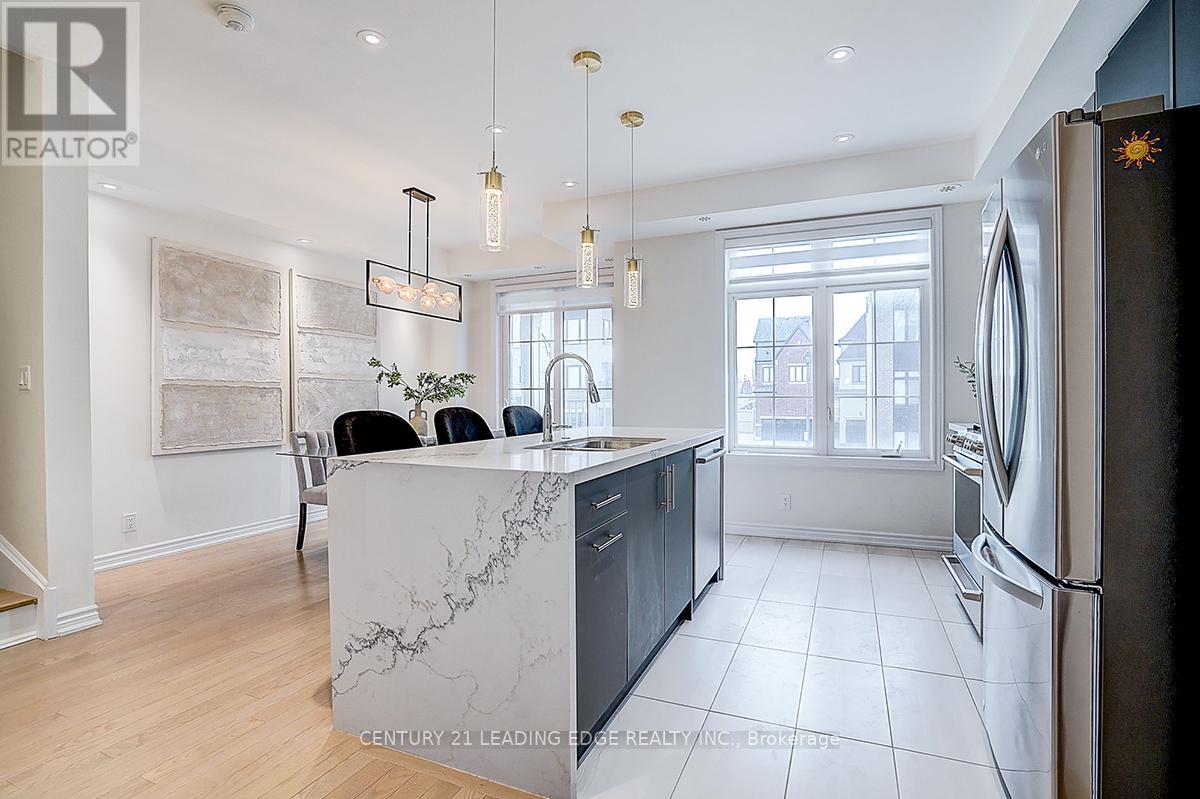 32 William Shearn Crescent, Markham, Ontario  L6C 3J4 - Photo 15 - N12976704