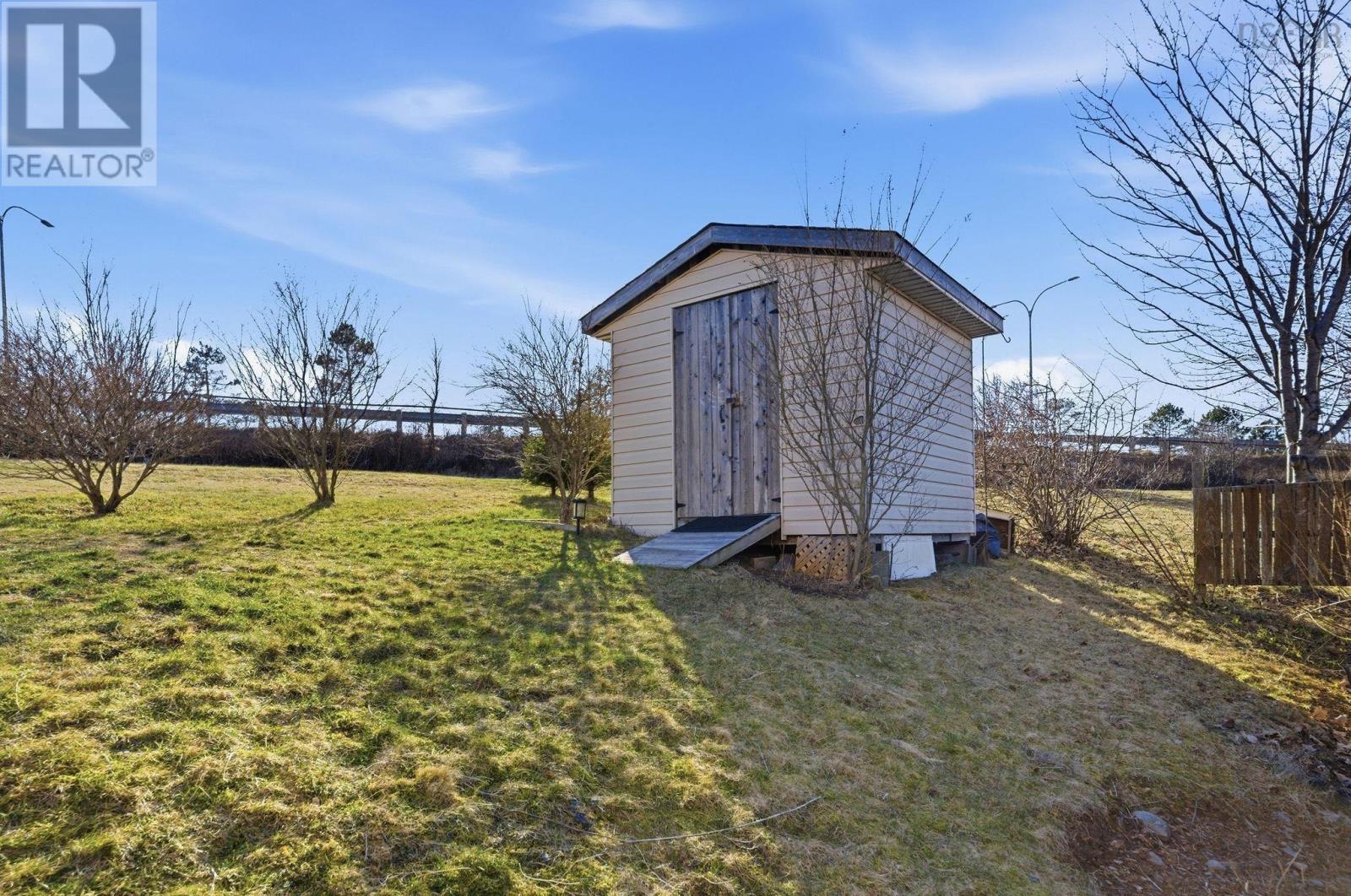 1 Oakwood Court, Dartmouth, Nova Scotia  B2W 5P8 - Photo 32 - 202607219