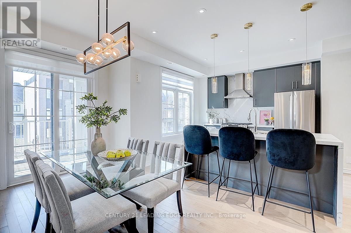 32 William Shearn Crescent, Markham, Ontario  L6C 3J4 - Photo 16 - N12976704