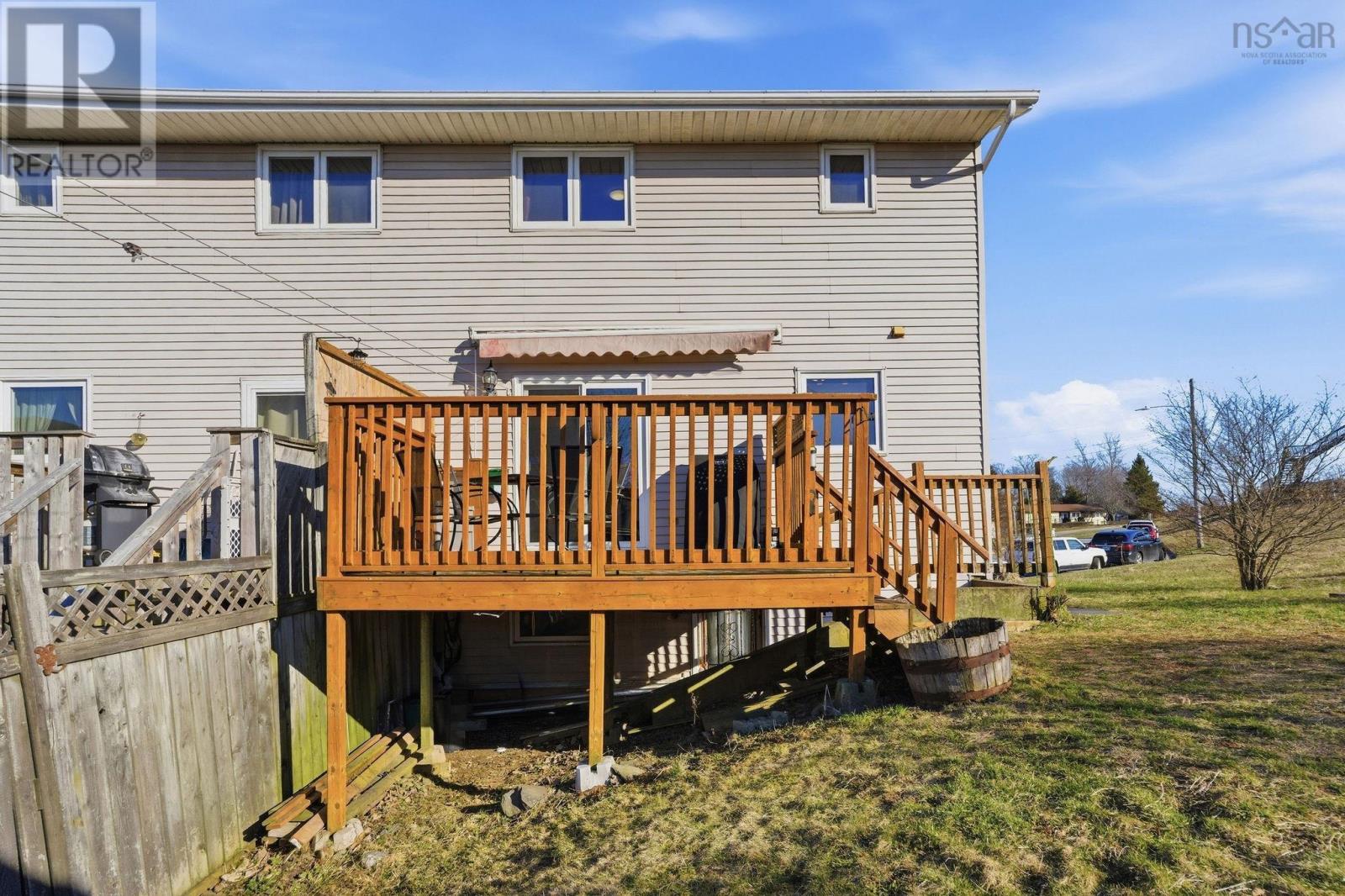 1 Oakwood Court, Dartmouth, Nova Scotia  B2W 5P8 - Photo 34 - 202607219