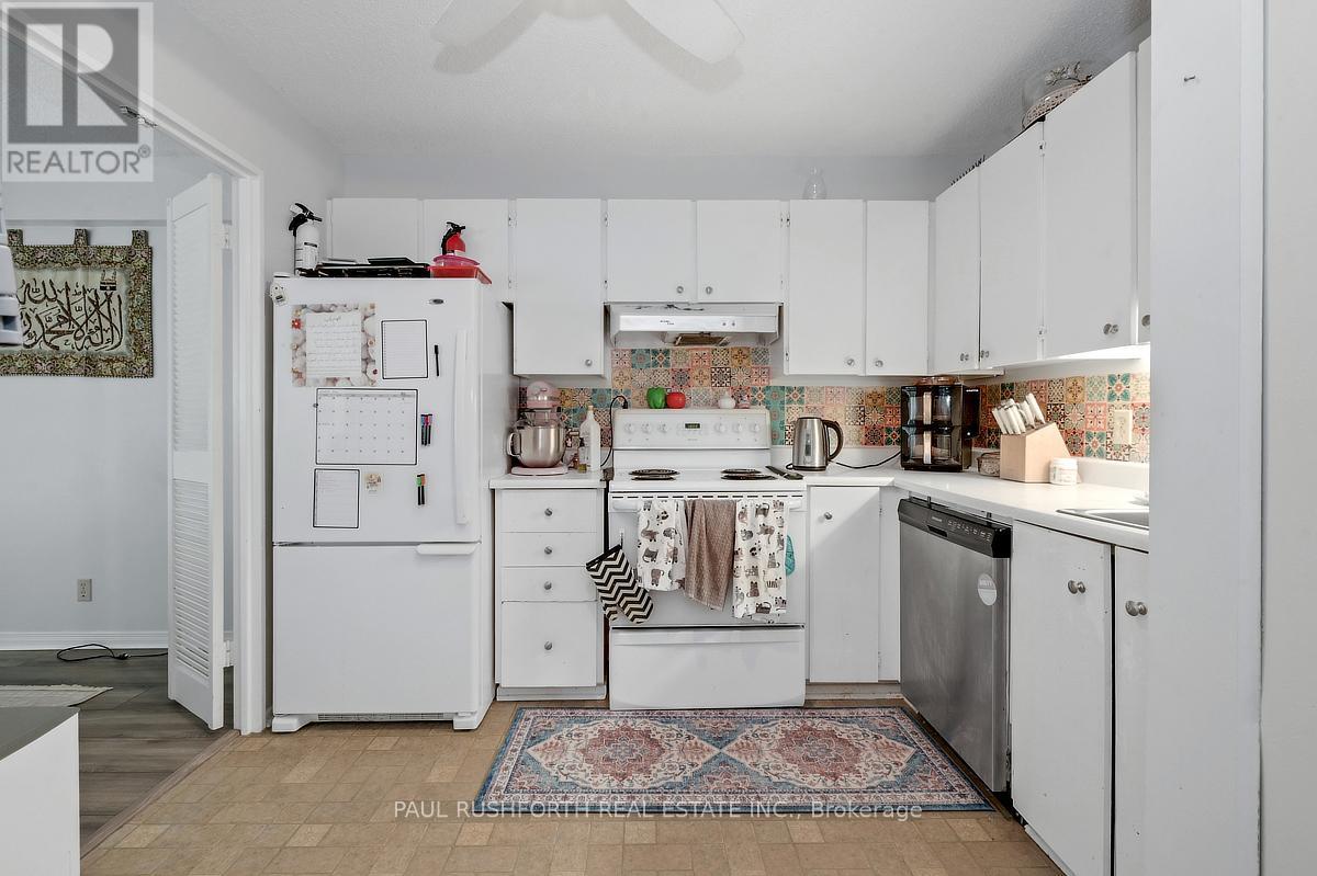 1602 - 1285 Cahill Drive, Ottawa, Ontario  K1V 9A7 - Photo 8 - X12929036