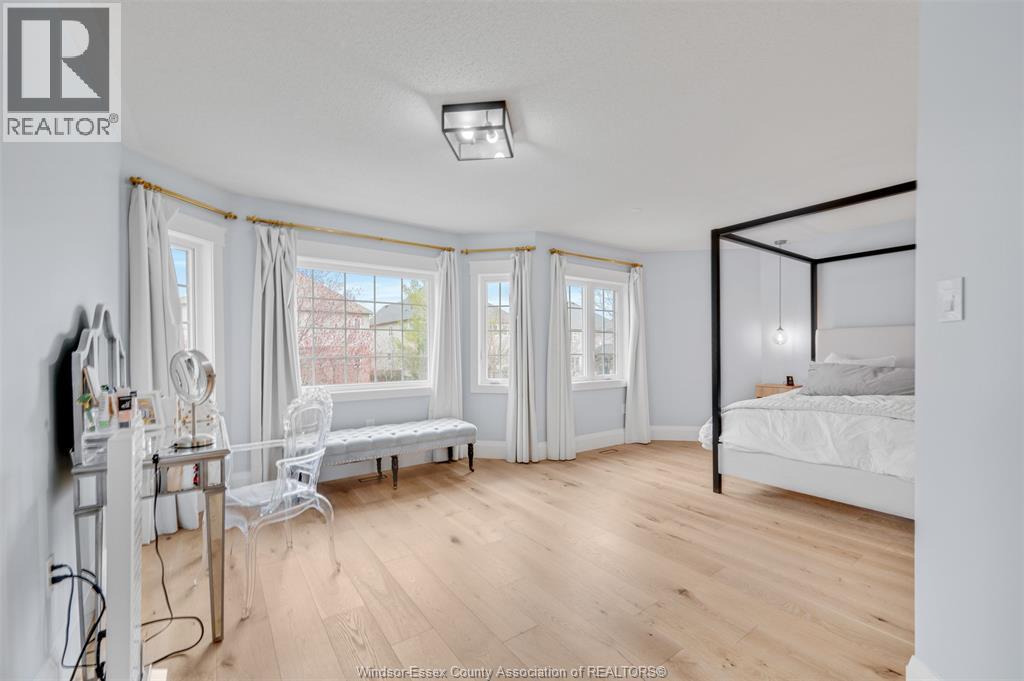 4259 Clubview, Burlington, Ontario  L7M 4X2 - Photo 33 - 26008221